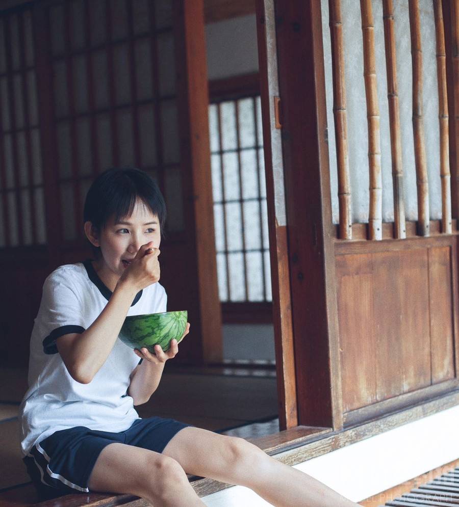宝丽来模特