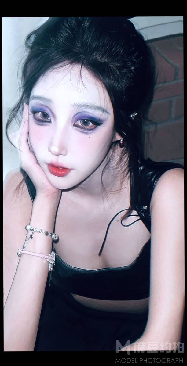 妆容模特