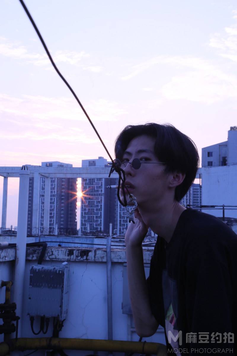 夜景模特