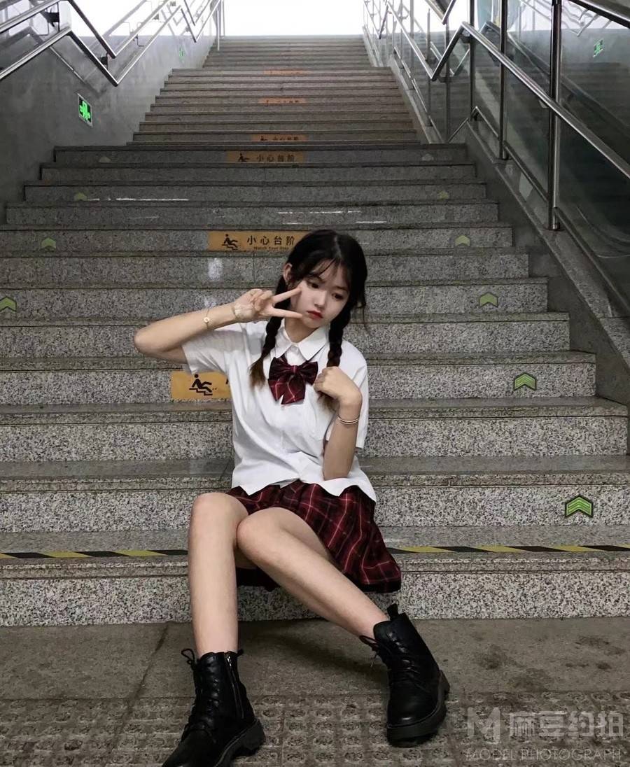 校园模特