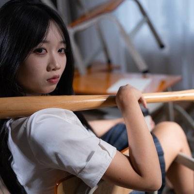 情绪模特