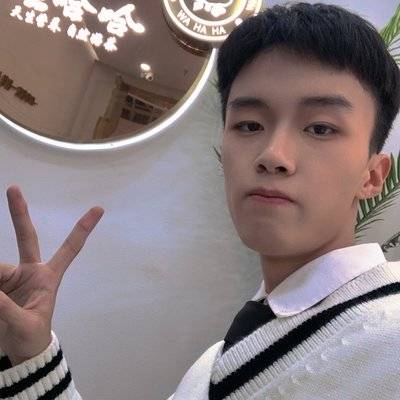 黑白模特