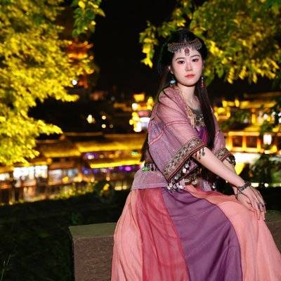 夜景模特