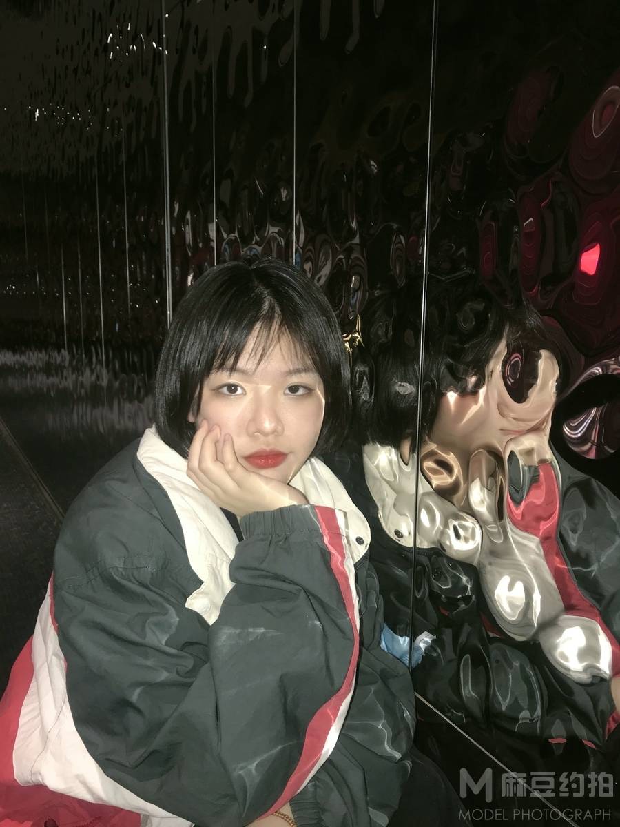 纪实模特