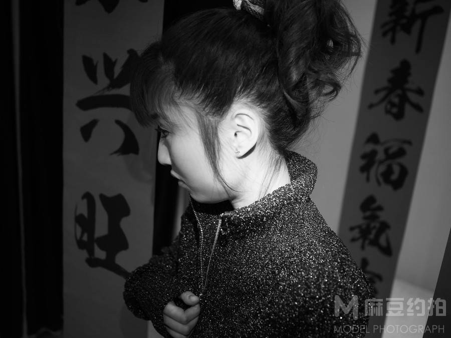 情绪模特