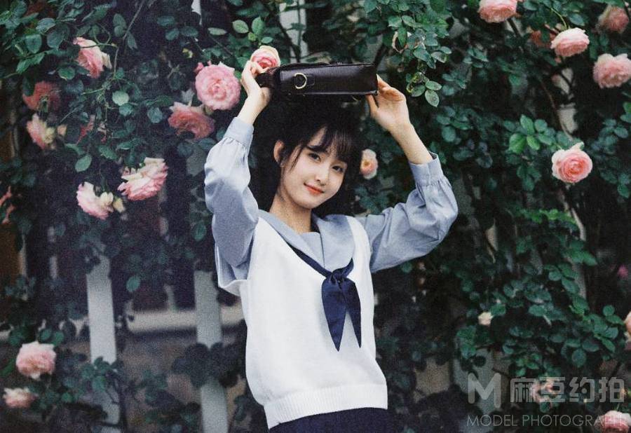 校园模特