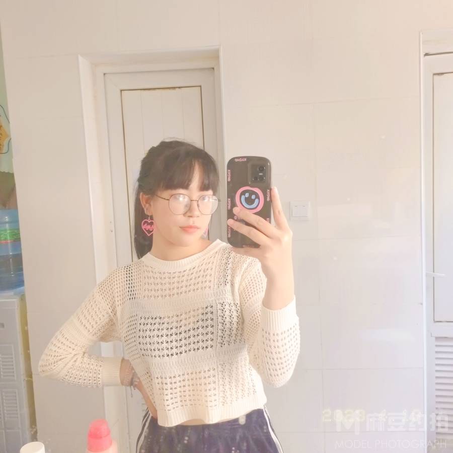 胶片模特