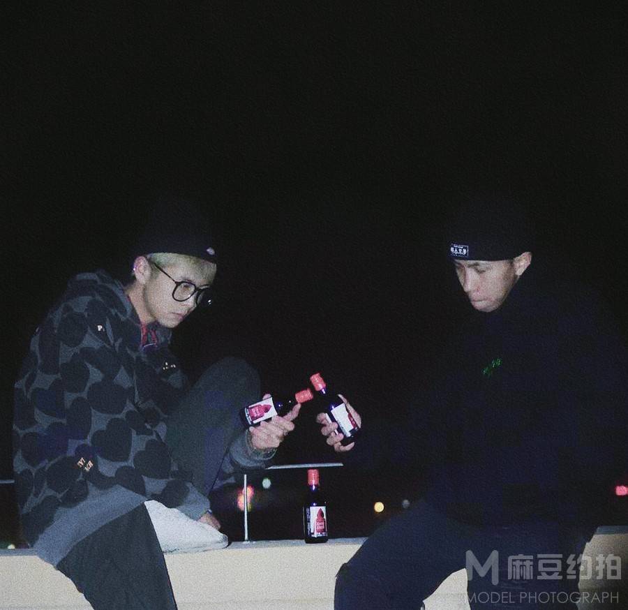 夜景模特