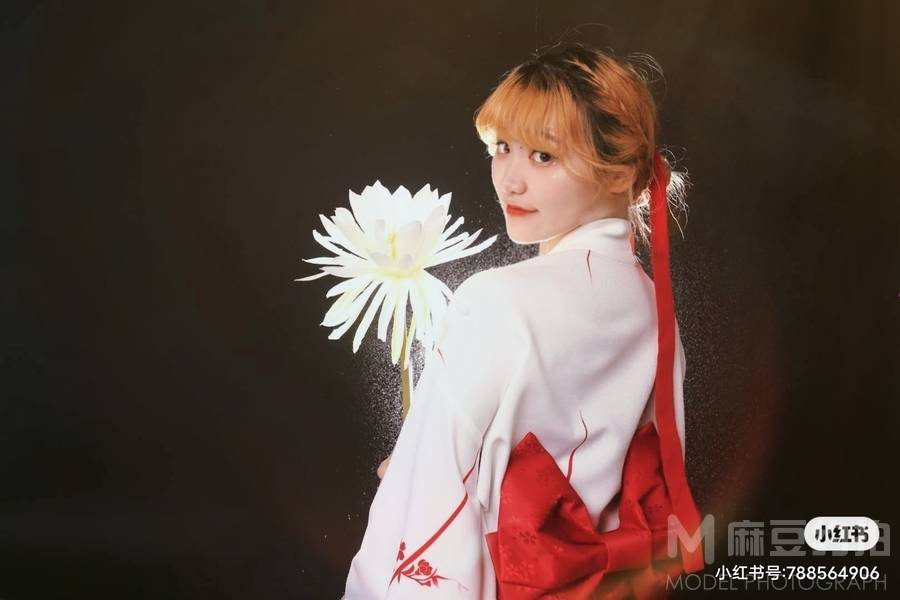 和服模特