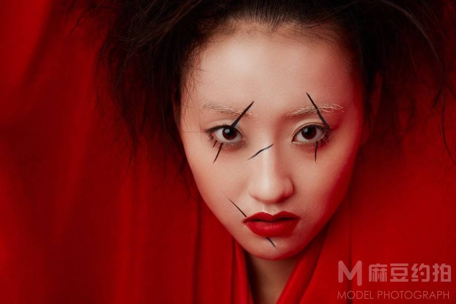 妆容模特