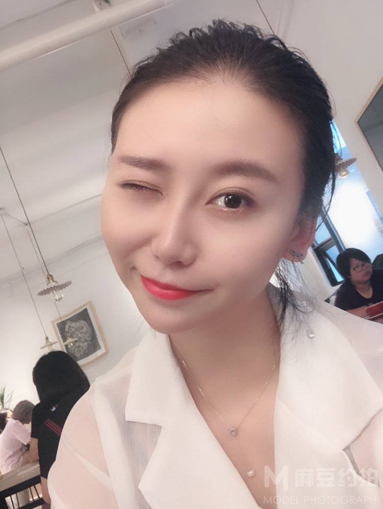 商务模特
