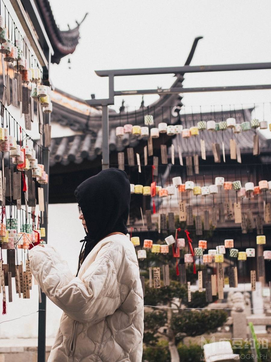 黑白模特