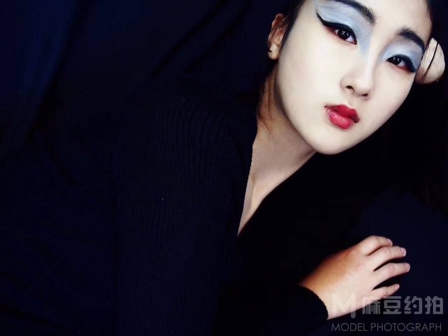 暗黑模特