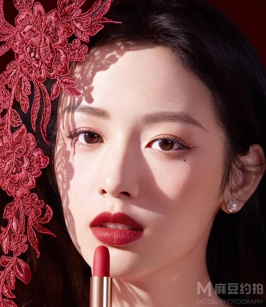 妆容模特