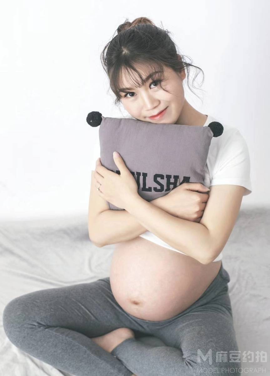 孕照模特