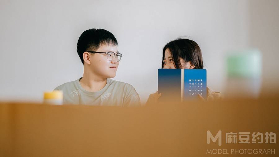 情侣模特