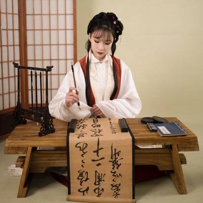 汉服模特