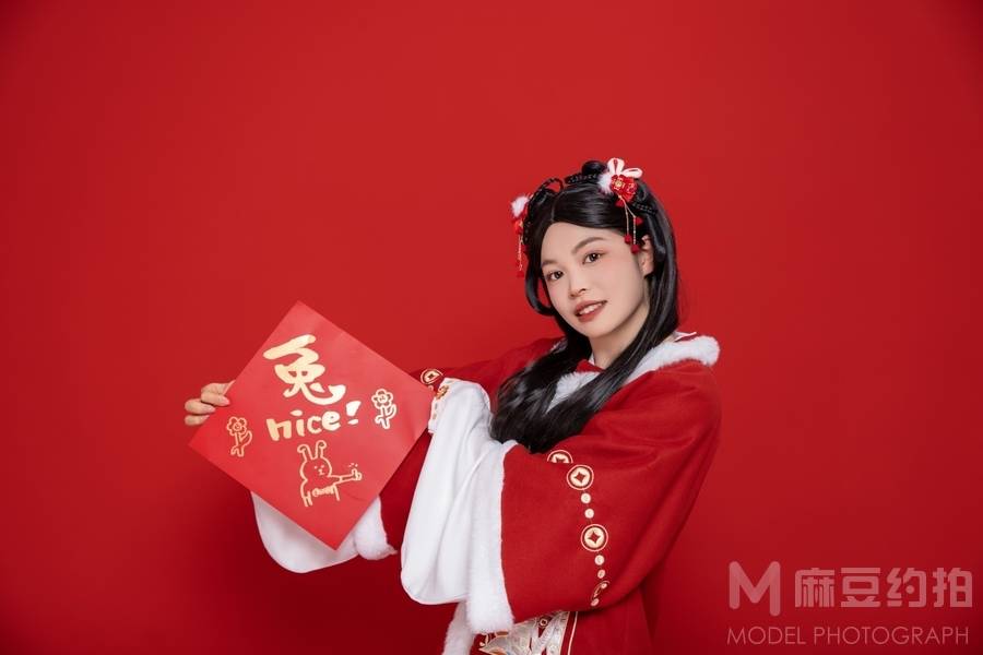 汉服模特