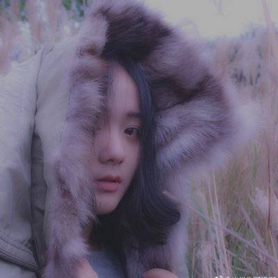 黑白模特