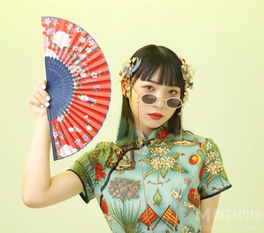 民国模特