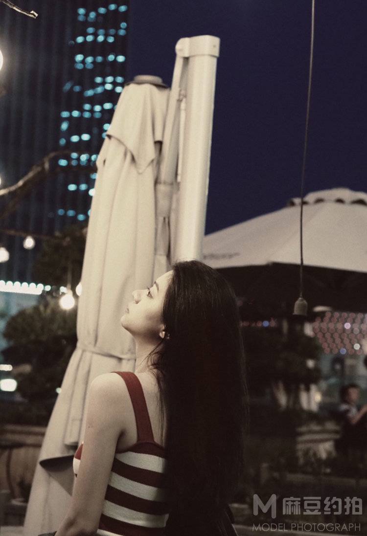 胶片模特