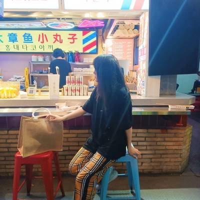 夜景模特