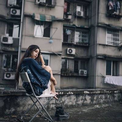 情绪模特
