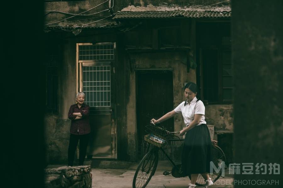 民国模特