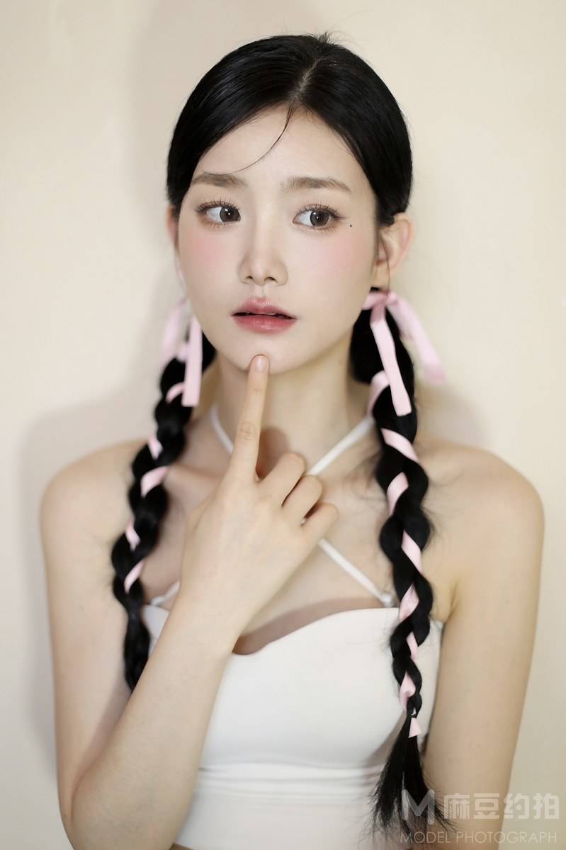 胶片模特