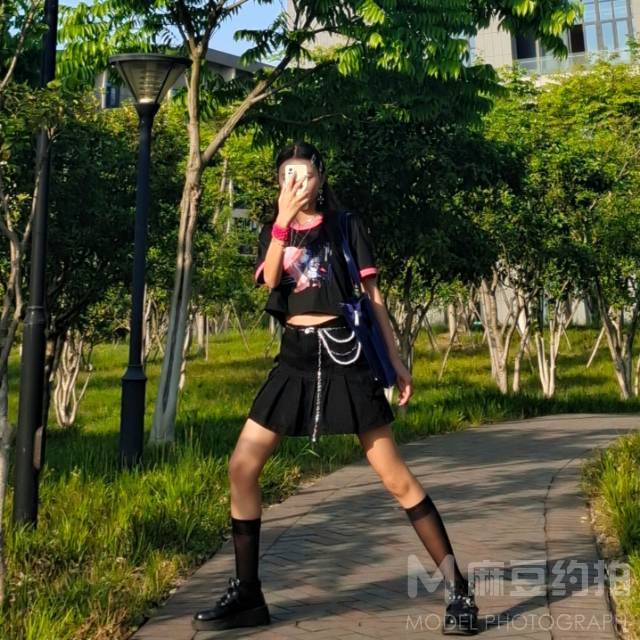 校园模特
