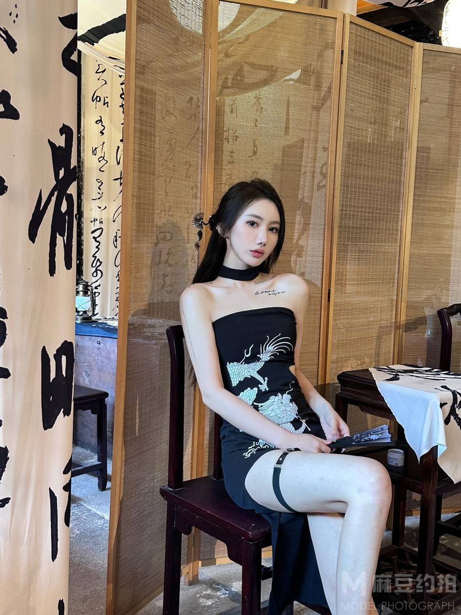 暗黑模特