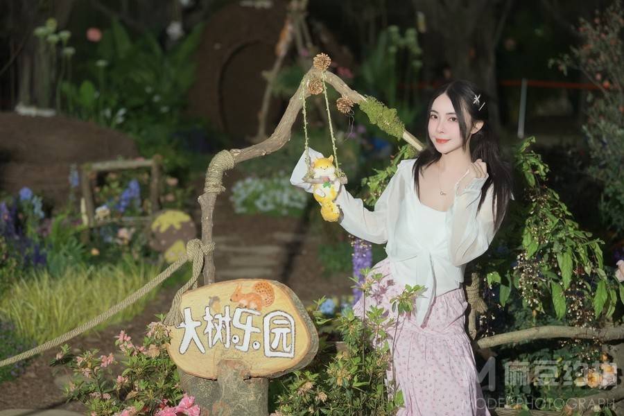 清新模特