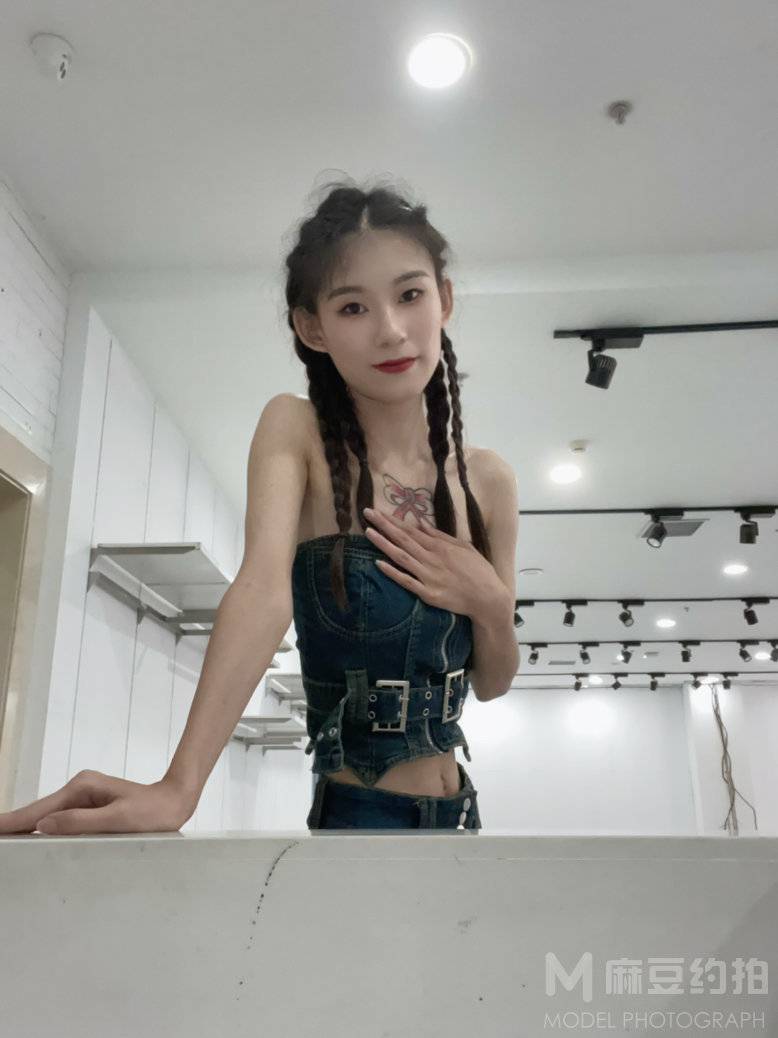 情侣模特