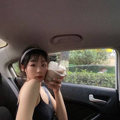 黑白模特