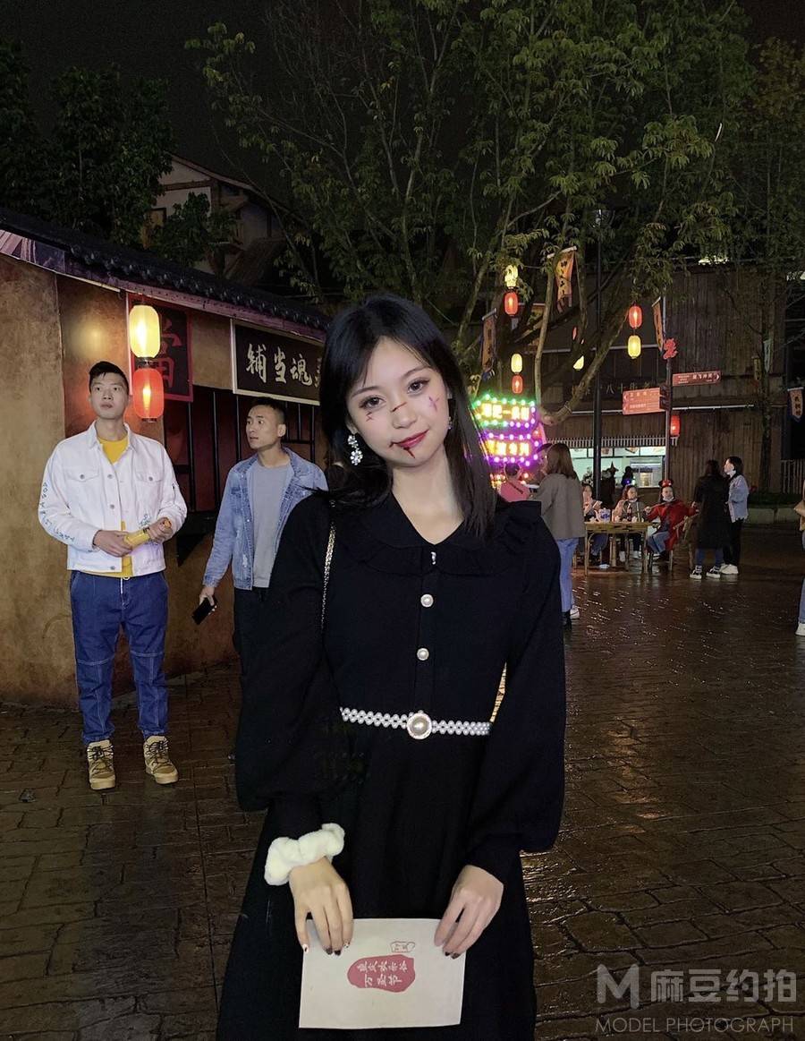 暗黑模特