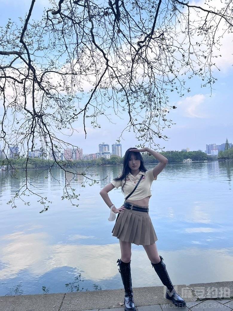 纪实模特