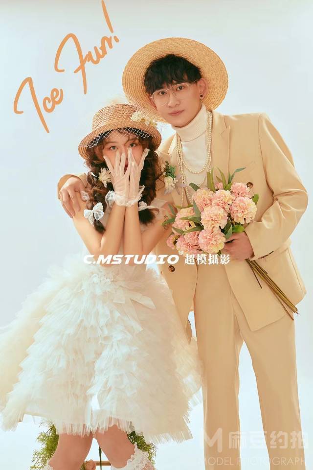 情侣模特