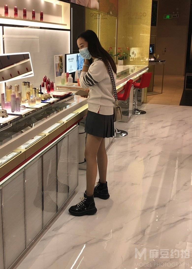 清新模特