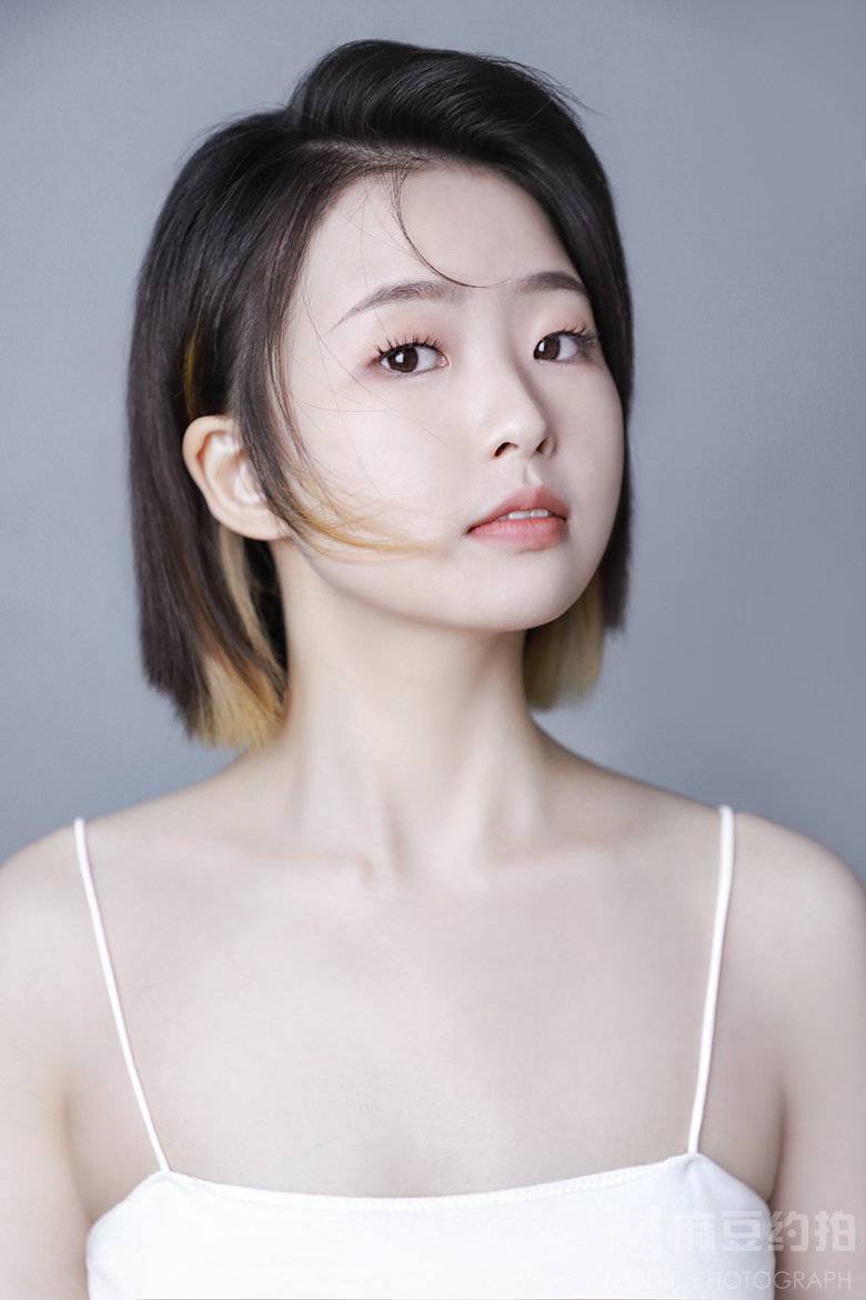 胶片模特