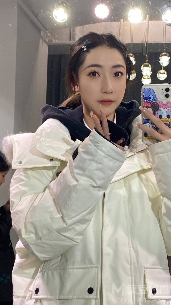 妆容模特