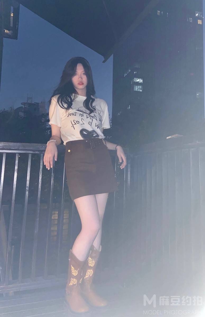 宝丽来模特