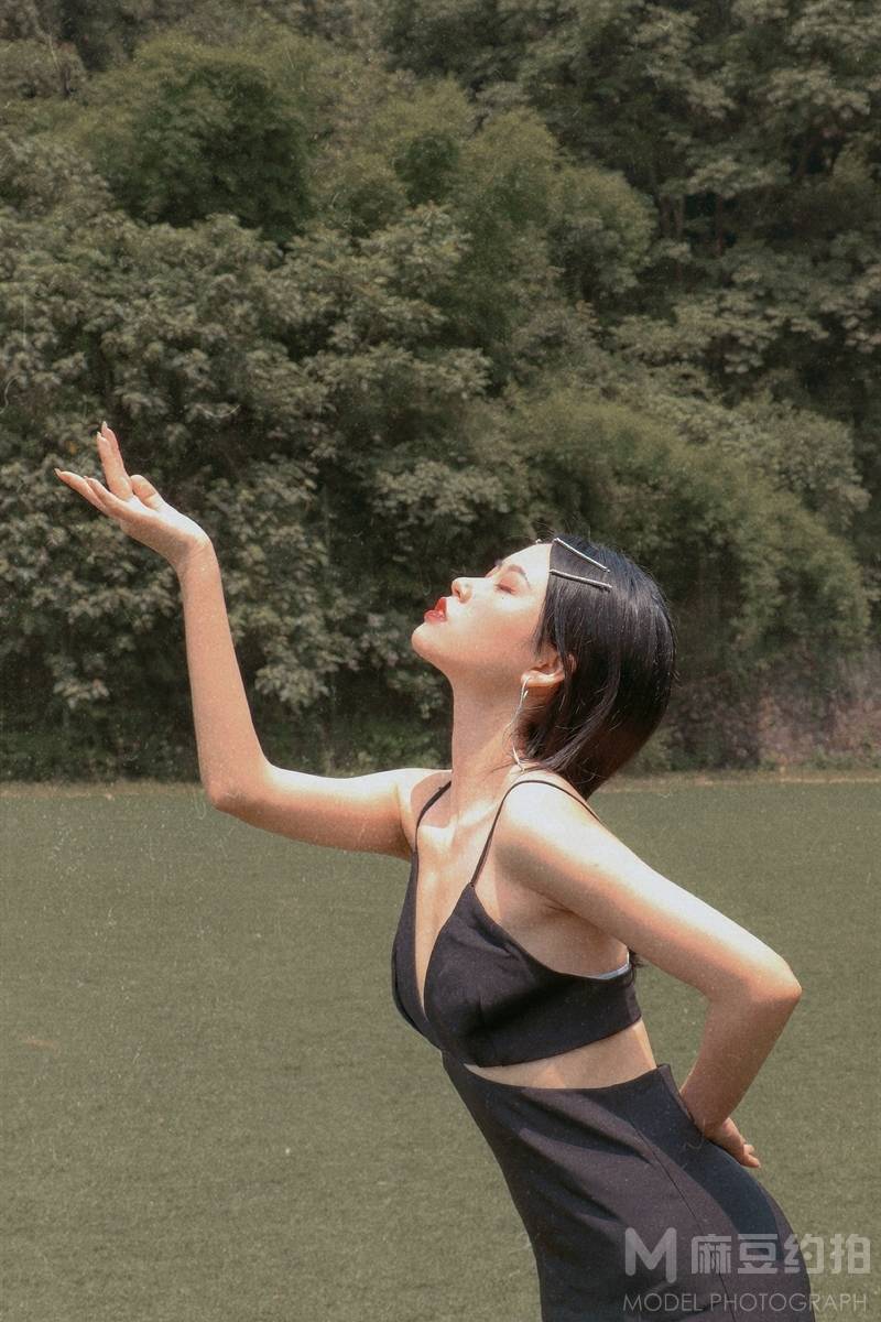 胶片模特