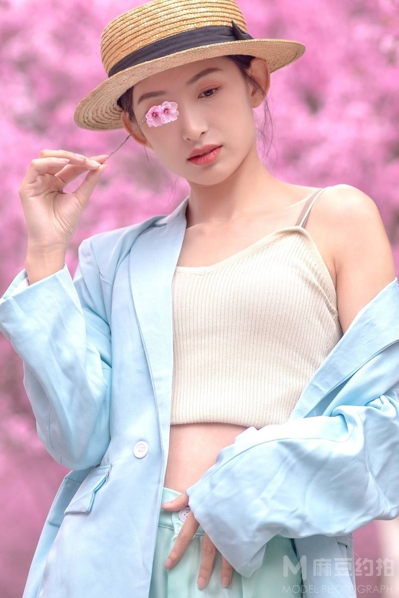 清新模特