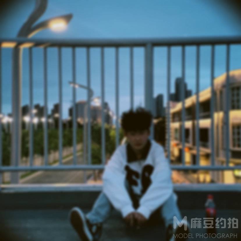 胶片模特