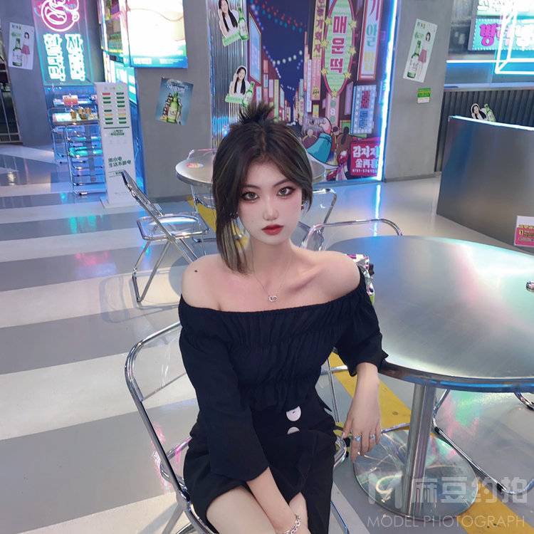 暗黑模特