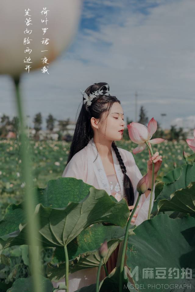 校园模特