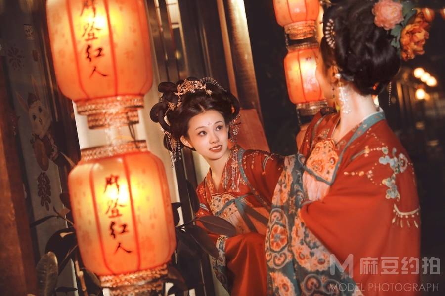 民国模特