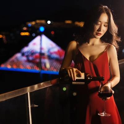 夜景模特