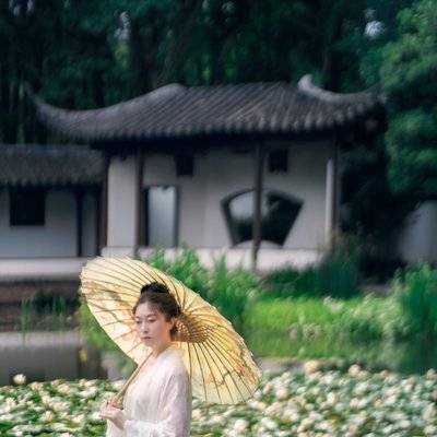 汉服模特
