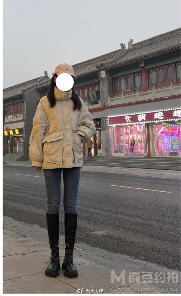 校园模特